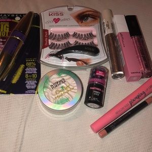 Makeup bundle